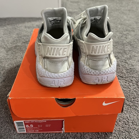 Nike Air Huarache - Picture 2 of 5